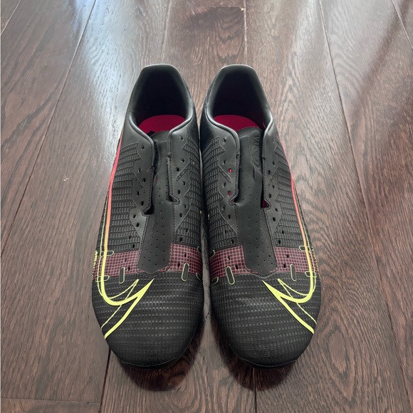 size 12 nike cleats - Picture 2 of 4